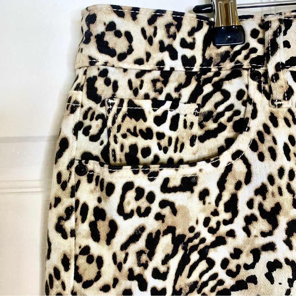 Chico’s So Slimming Girlfriend Slim Leg Ankle Jeans, Cheetah Print, Sz 3 (16) - Picture 7 of 13